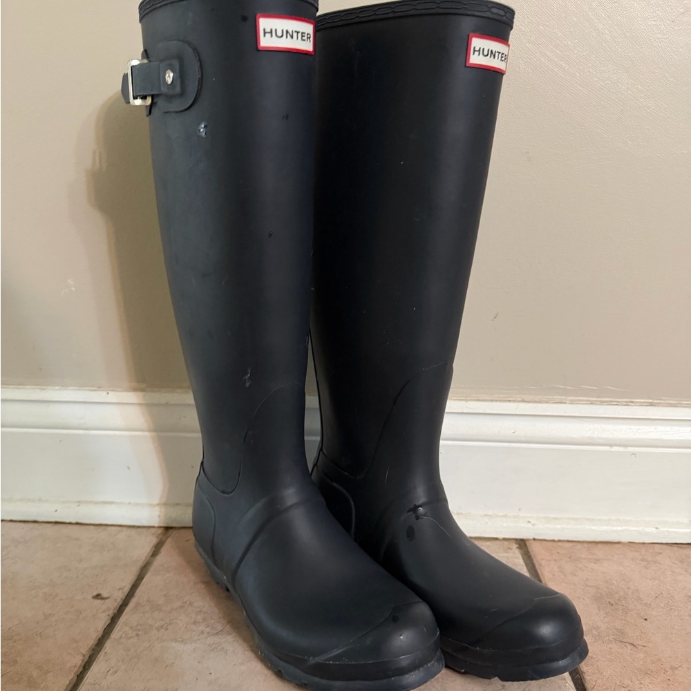 Hunter Black Women's Winter & Rain Boots